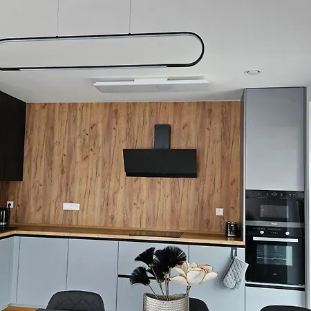 Apartment Moderny 3 - Spalnovy S Velkou Terasou Bobrov