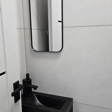 Moderny 3 - Spalnovy S Velkou Terasou * Bobrov