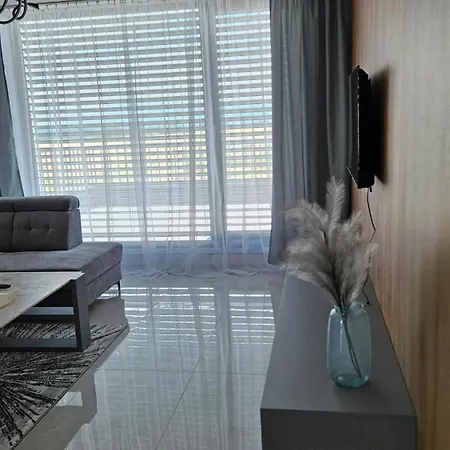 Moderny 3 - Spalnovy S Velkou Terasou * Bobrov