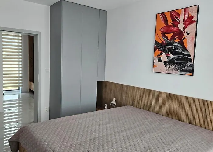 Moderný 3 - Spálňový S Veľkou Terasou